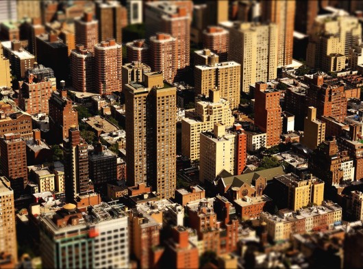 Konut Kredisi Faiz Oranları Düşerken Nasıl Bir Yatırım Stratejisi İzlenmeli?